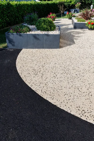 Accès goudron et béton désactivé